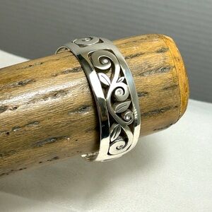 Brighton Leaf Scroll Bangle Bracelet 1" Wide with Crystals Silver Plated
